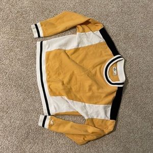 Yellow black and white hollister sweater!